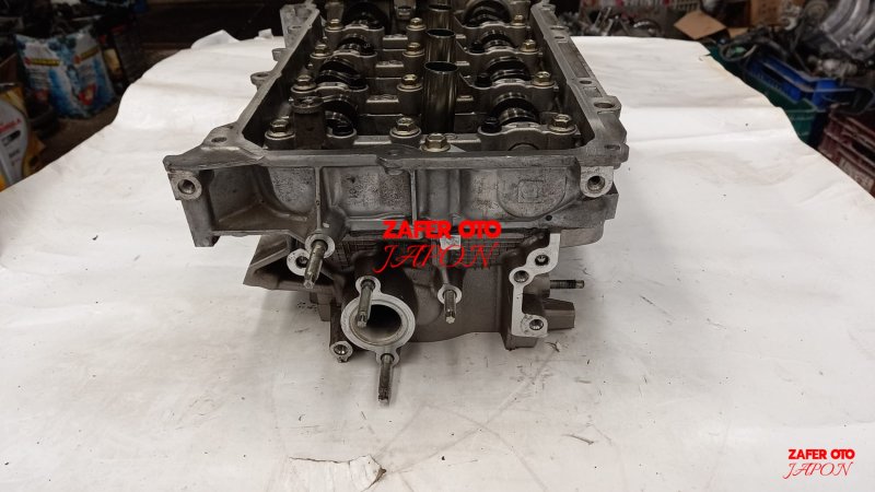 TOYOTA - AURİS / 1ZR 1.6 SİLİNDİR KAPAĞI