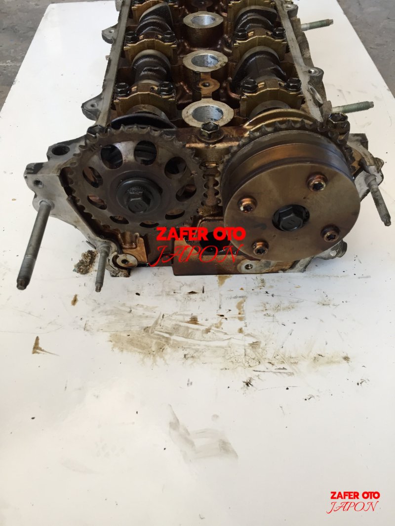 TOYOTA - AVENSİS / 3ZZ 1.6 SİLİNDİR KAPAĞI