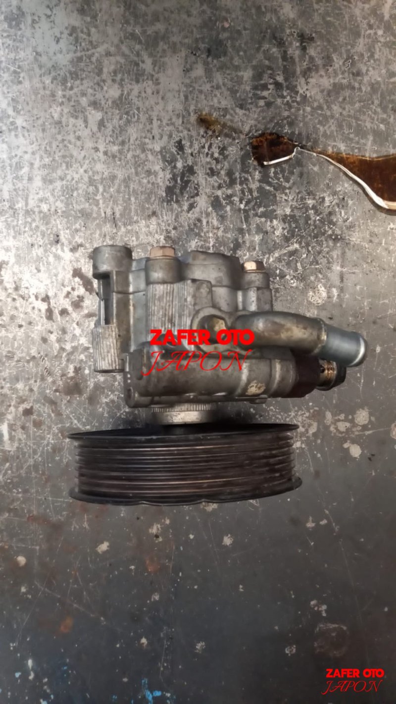 TOYOTA - AVENSİS / 1AZ 2.0 DİREKSİYON POMPASI
