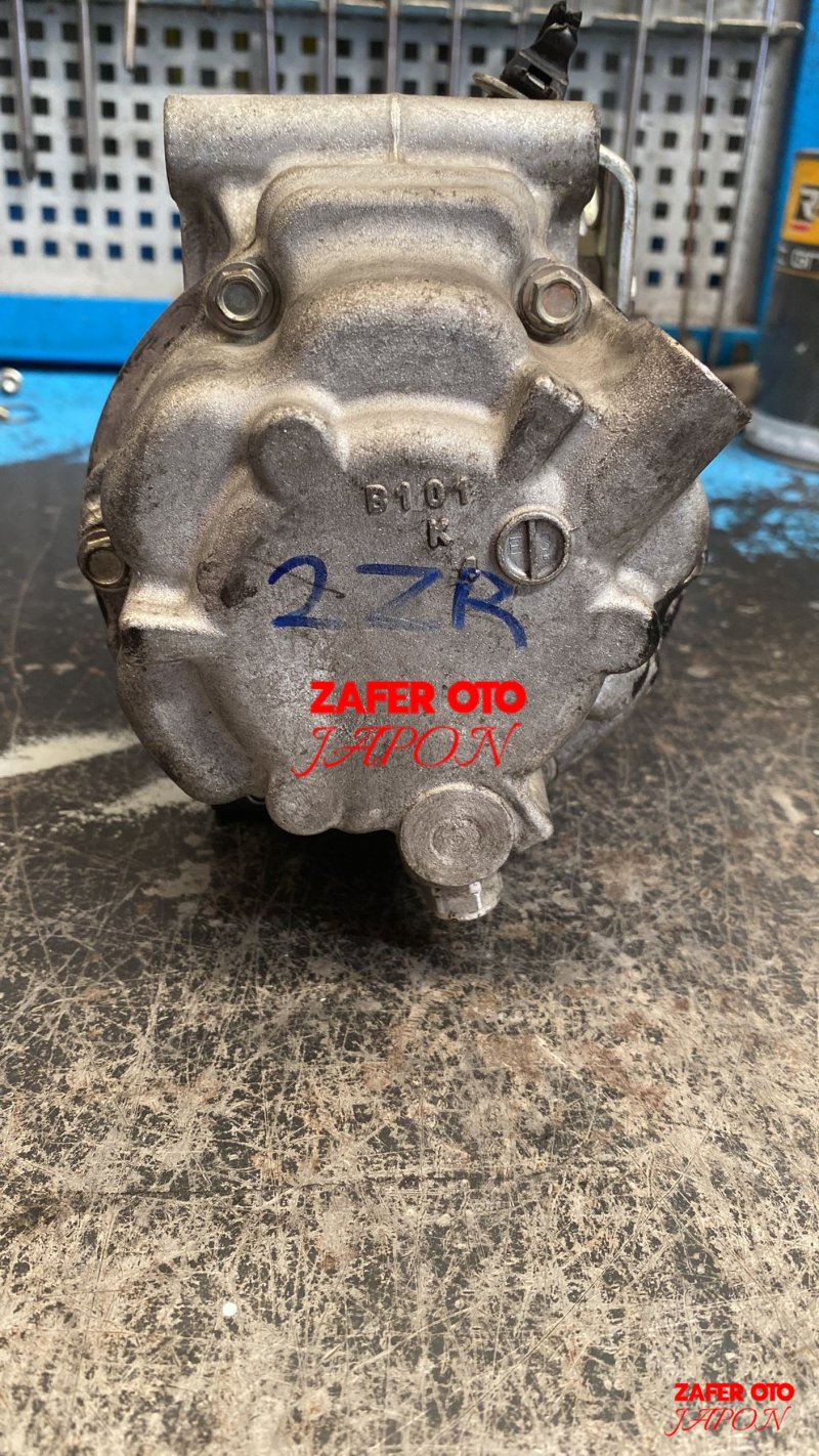 TOYOTA - PRİUS (HYBRİD) / 2ZR 1.8 KLİMA KOMPRESÖRÜ (042400-0370)